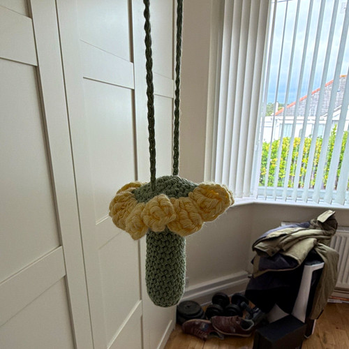 Crochet bag charm - ., balm